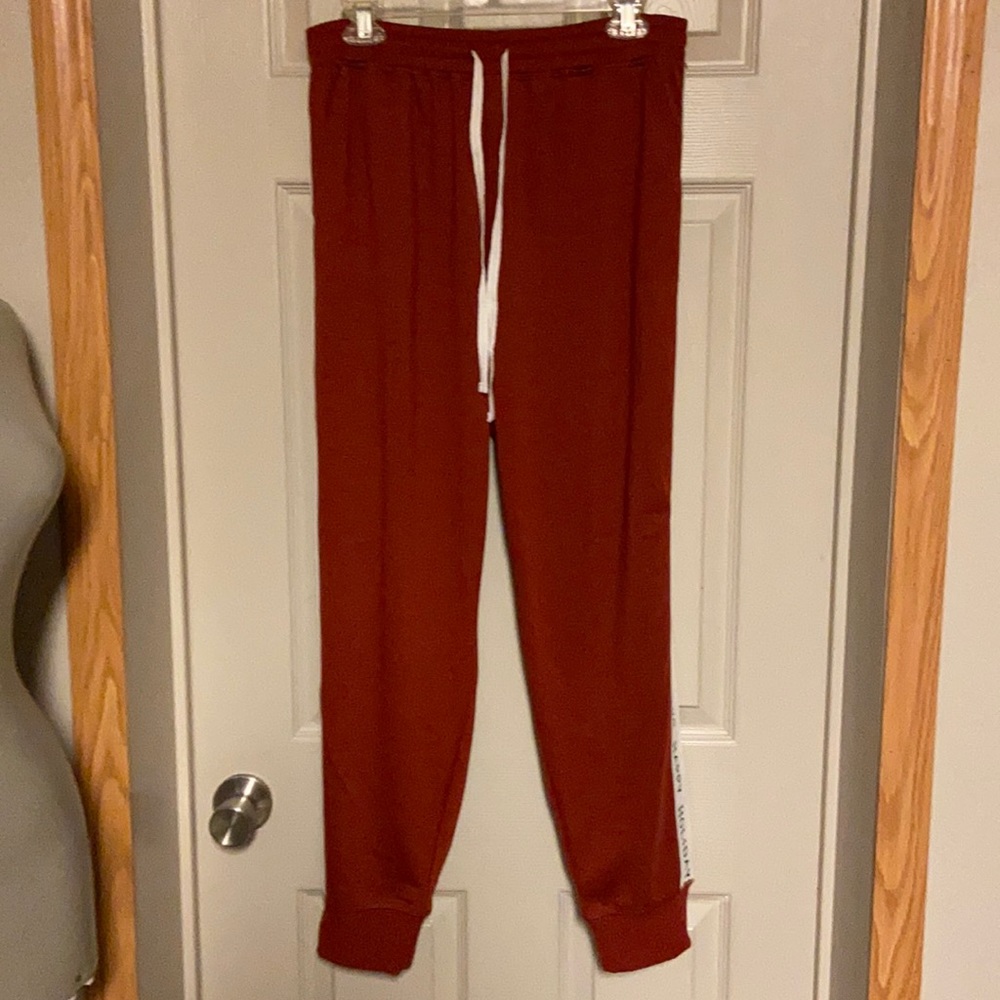 Lularoe Jax Joggers! Happy holidays edition! Size L!